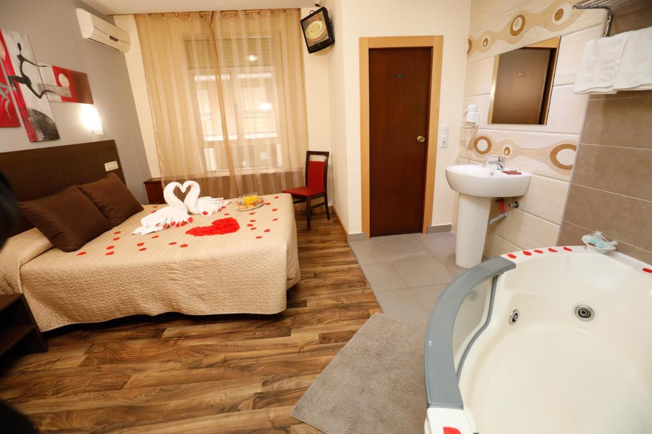 Hostal Conde David Σαλαμάνκα Εξωτερικό φωτογραφία